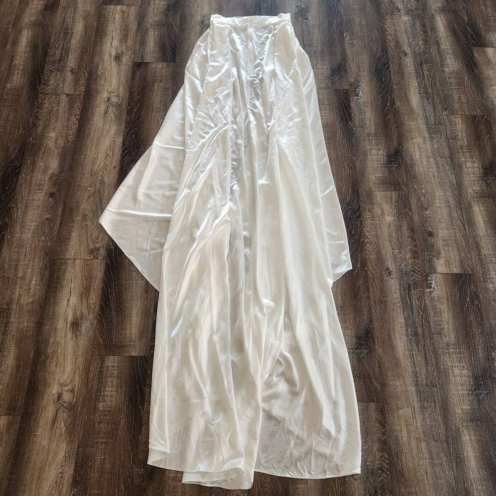 Retrofete White Train for Evalina Dress Size Large *Train Only* Bridal Bride - Picture 6 of 12
